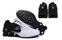 nike sportswear shox nz deliver baskets basses classic black white